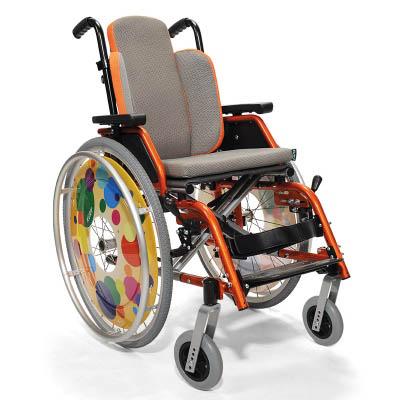 Інвалідні візки та крісла-коляски як ключовий елемент сучасної медичної техніки в Україні