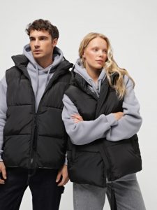 Брендовая одежда в INTERTOP: как находить качество без лишних усилий