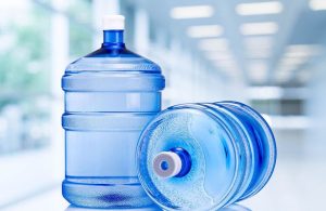 Доставка воды: как организовать стабильное снабжение для дома, офиса или производства