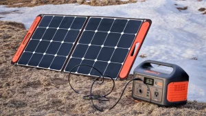 Солнечные панели и зарядные станции: как собрать автономную систему питания для дома и в дорогу