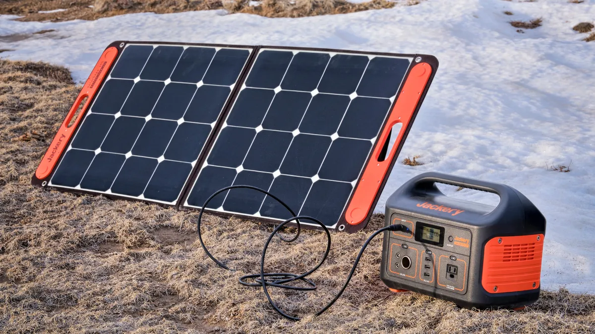 Солнечные панели и зарядные станции: как собрать автономную систему питания для дома и в дорогу