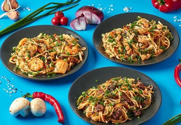 Вок доставка: почему блюда на огне стали одним из самых популярных форматов заказа домой