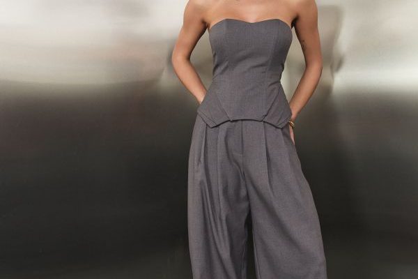 Жіночі штани NASHA: стиль, комфорт і універсальність у кожному образі