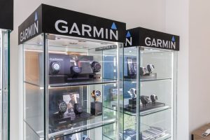 Фірмовий магазин Гармін в Дніпрі