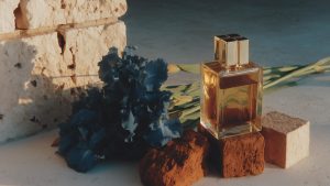 Нишевые парфюмы: что это такое, чем они отличаются и с чего начать знакомство
