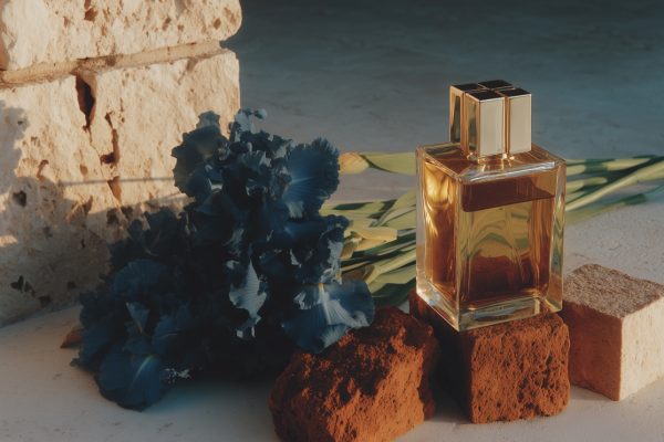 Нишевые парфюмы: что это такое, чем они отличаются и с чего начать знакомство