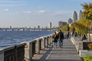 Ілюстрація до матеріалу «Практичний Дніпро: мости, райони, адреси та міські сервіси»